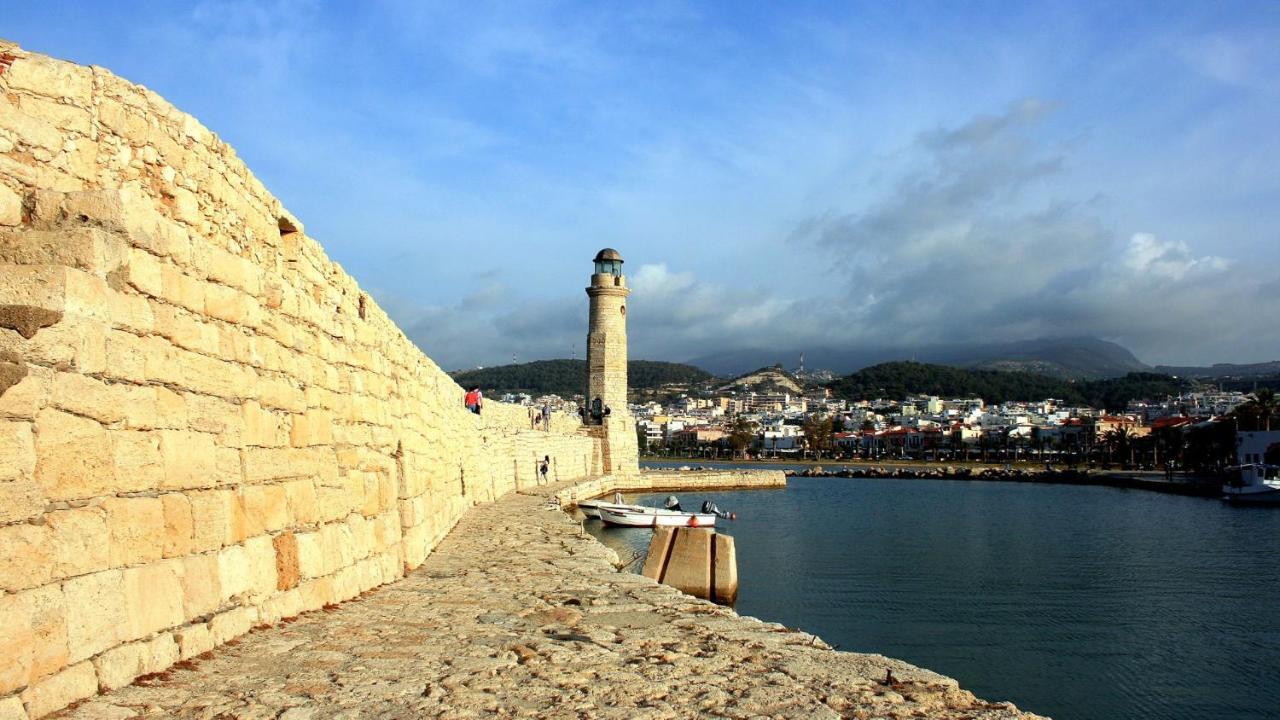 Le Chris Central Apartments Rethymno  ภายนอก รูปภาพ