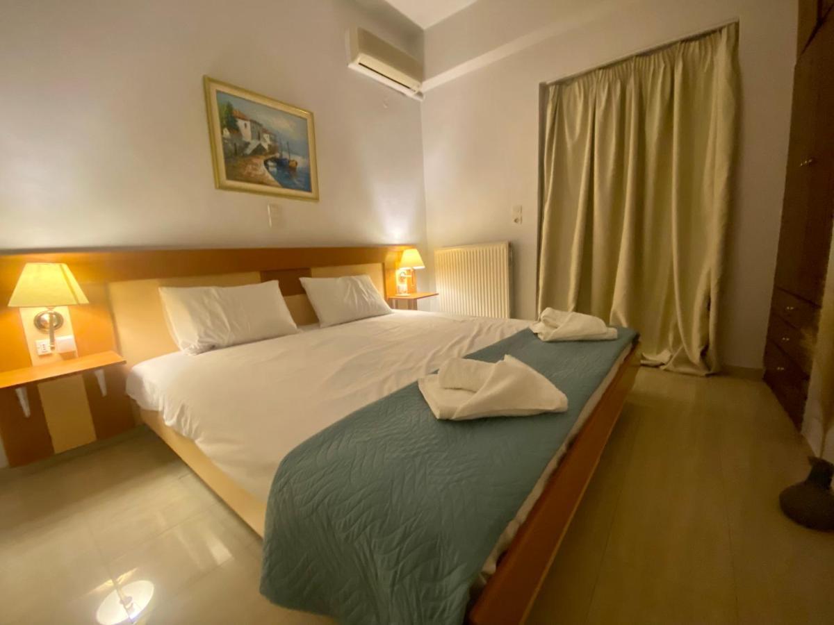 Le Chris Central Apartments Rethymno  ภายนอก รูปภาพ