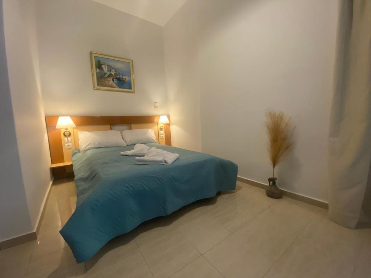 Le Chris Central Apartments Rethymno  ภายนอก รูปภาพ